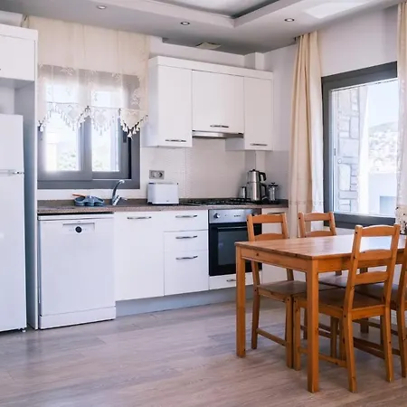 Chic Flat W Balcony 3 Min To In